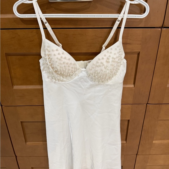 The Robe - Cassidy Slip Dress & Robe - Picture 2 of 8